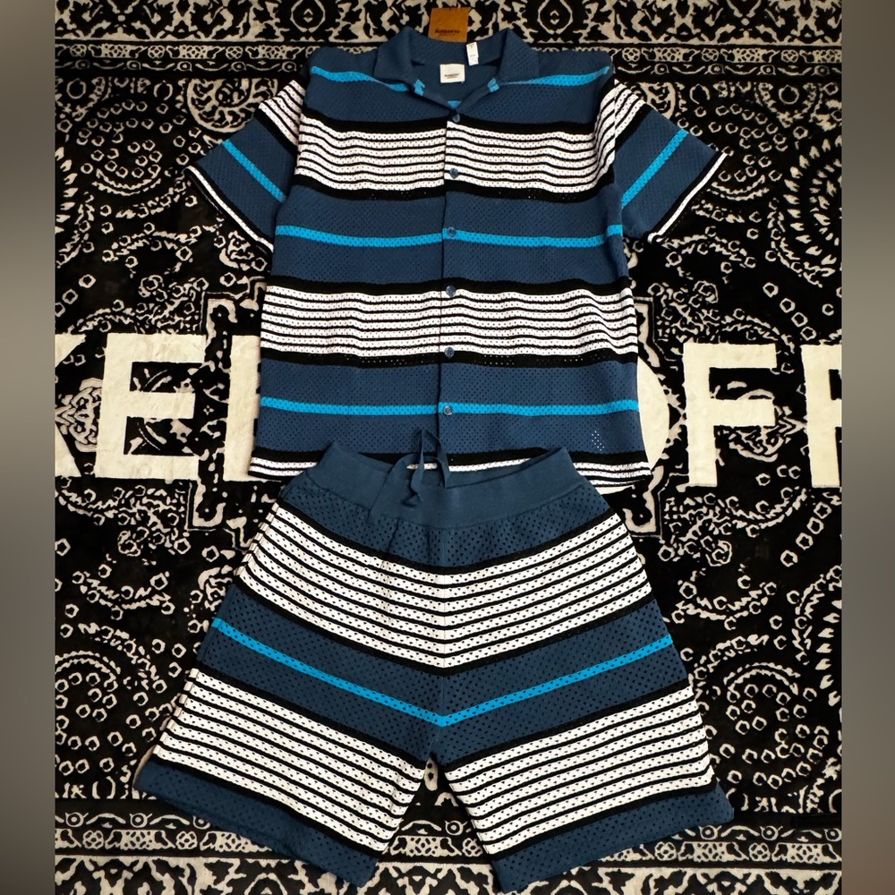 Burberry Navy and White knitted short sleeve and match shirts